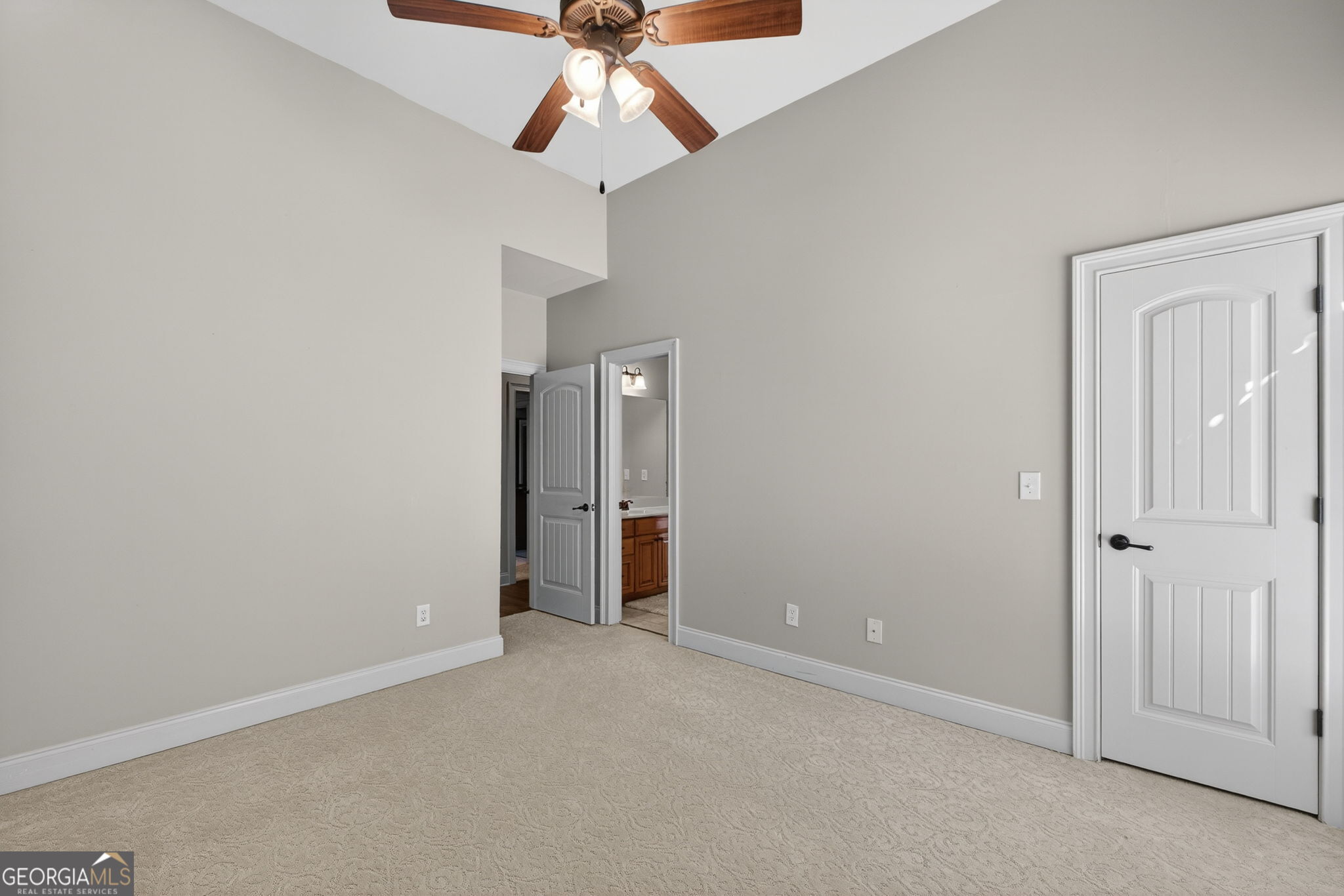 32 River Rapids Drive Property Photo 27
