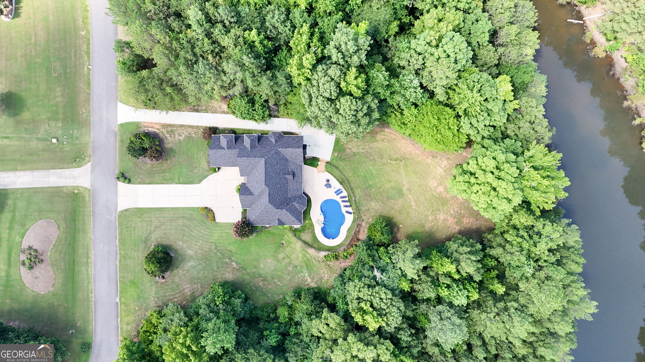 32 River Rapids Drive Property Photo 35