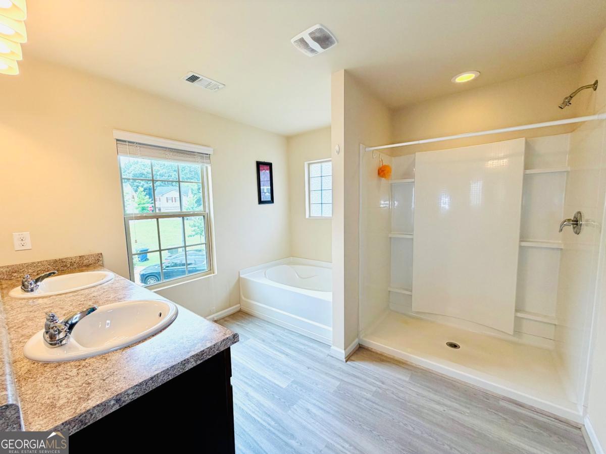 105 Arbor Creek Way Property Photo 23