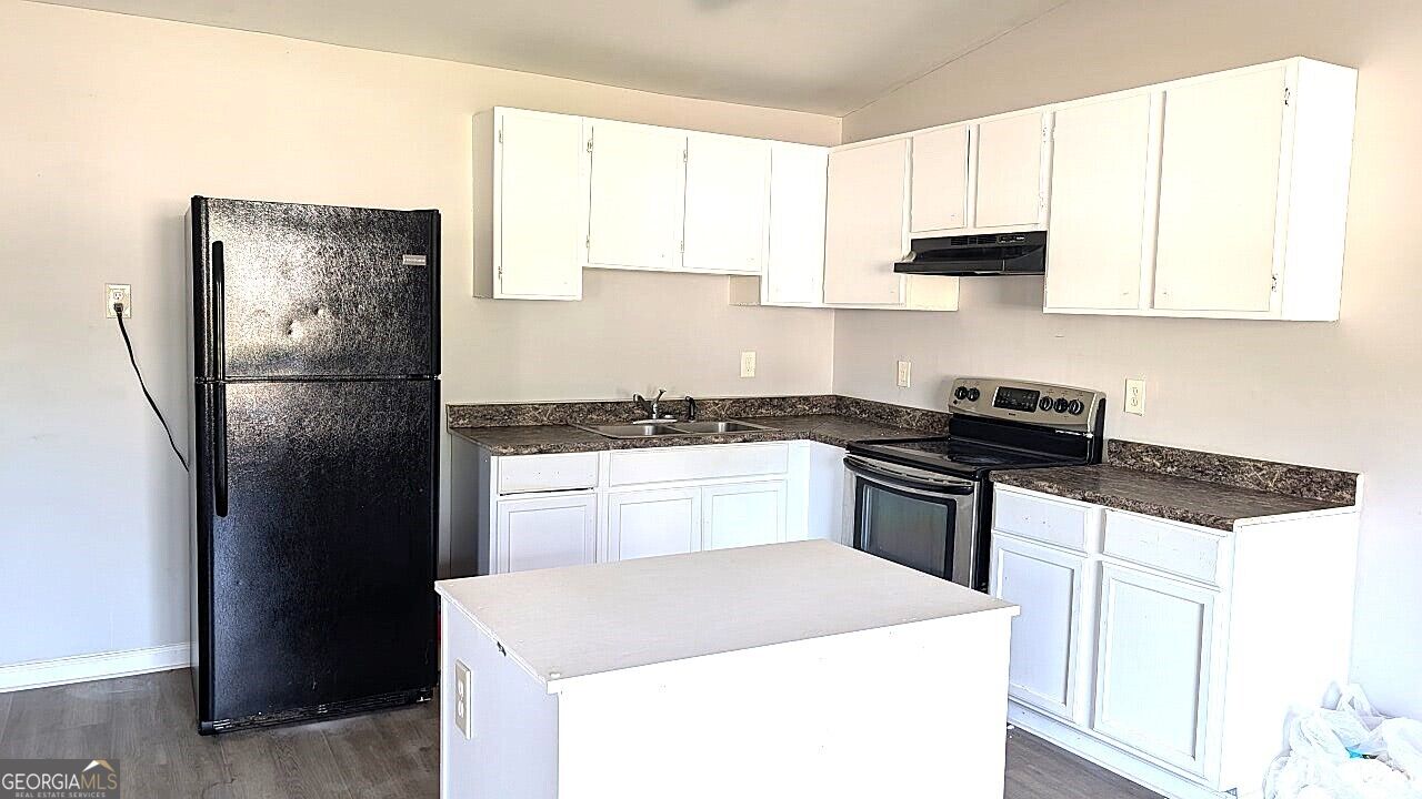 100 Silas Court Property Photo 3