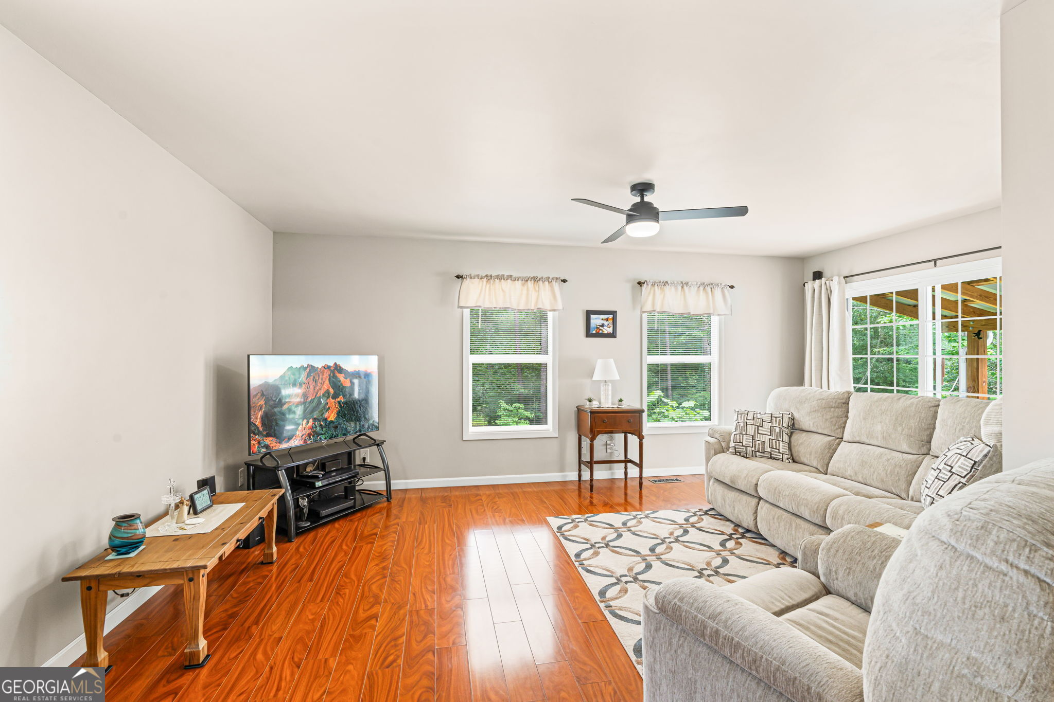 575 Grace Road Property Photo 18