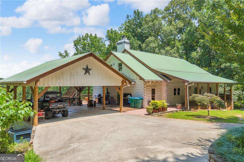 2865 Hightower Road Property Photo 1