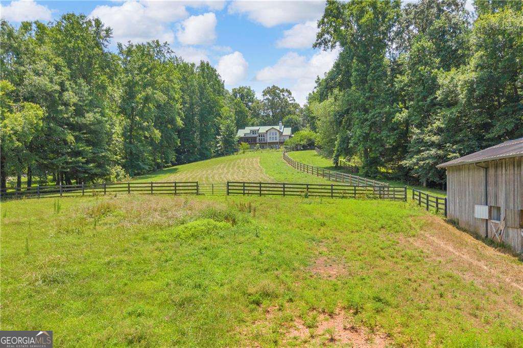 2865 Hightower Road Property Photo 9