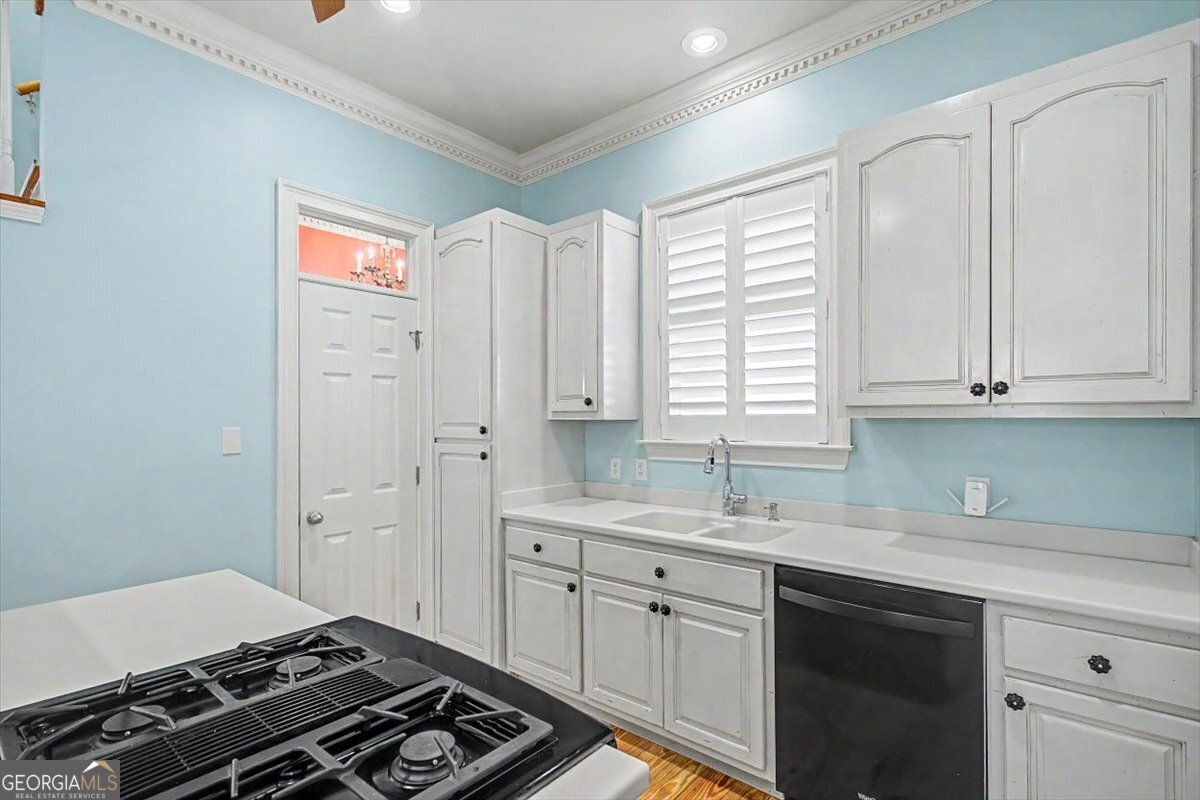 4781 Lj Road Property Photo 11