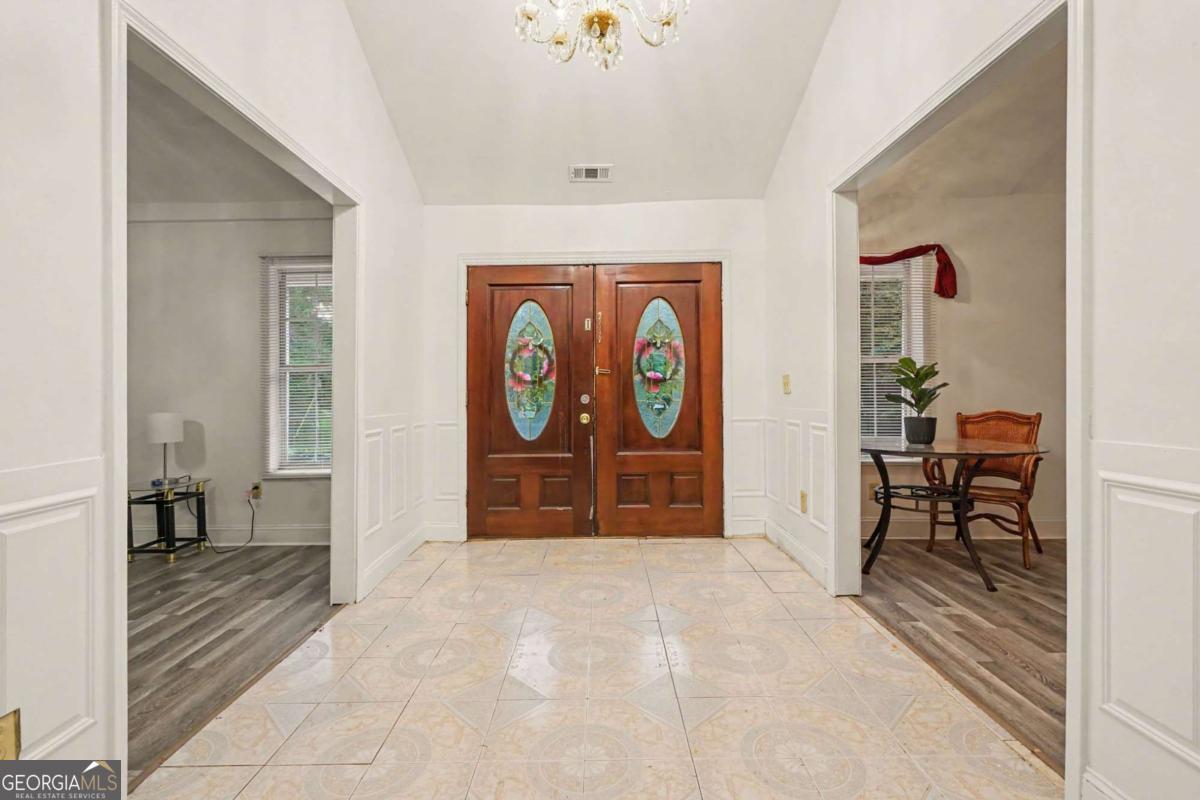 5667 Miller Grove Road Property Photo 3