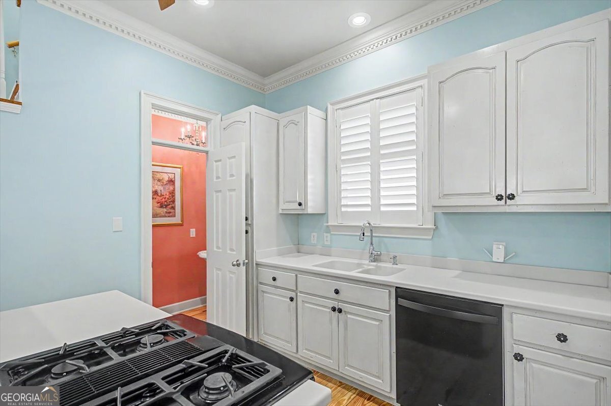 4781 Lj Road Property Photo 12