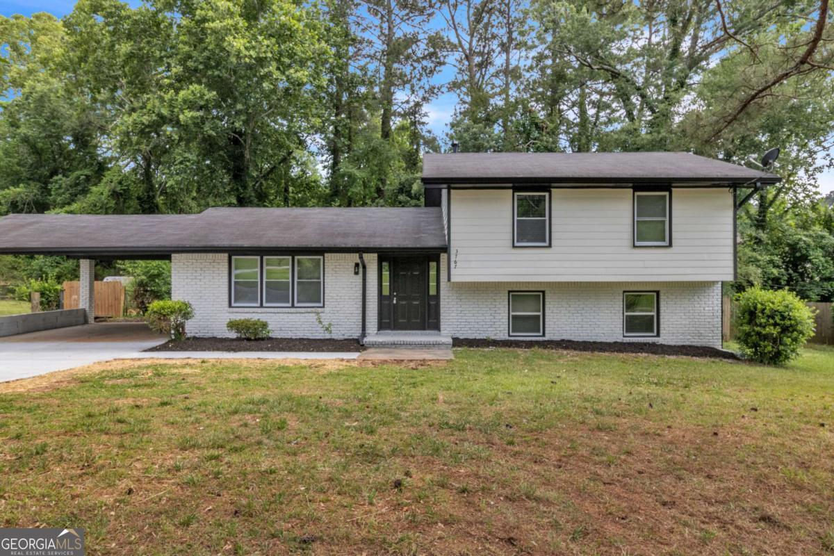3767 Greentree Drive Property Photo 1