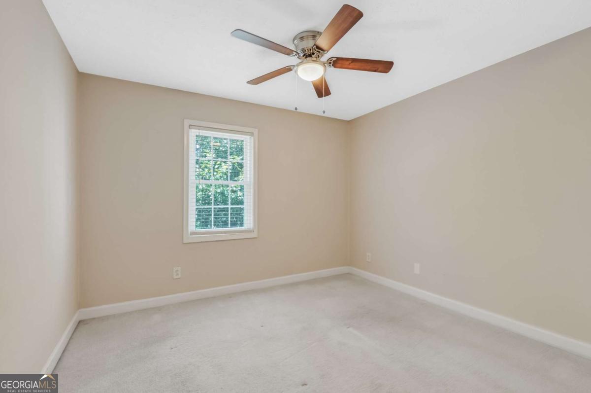725 Anderson Walk Property Photo 18