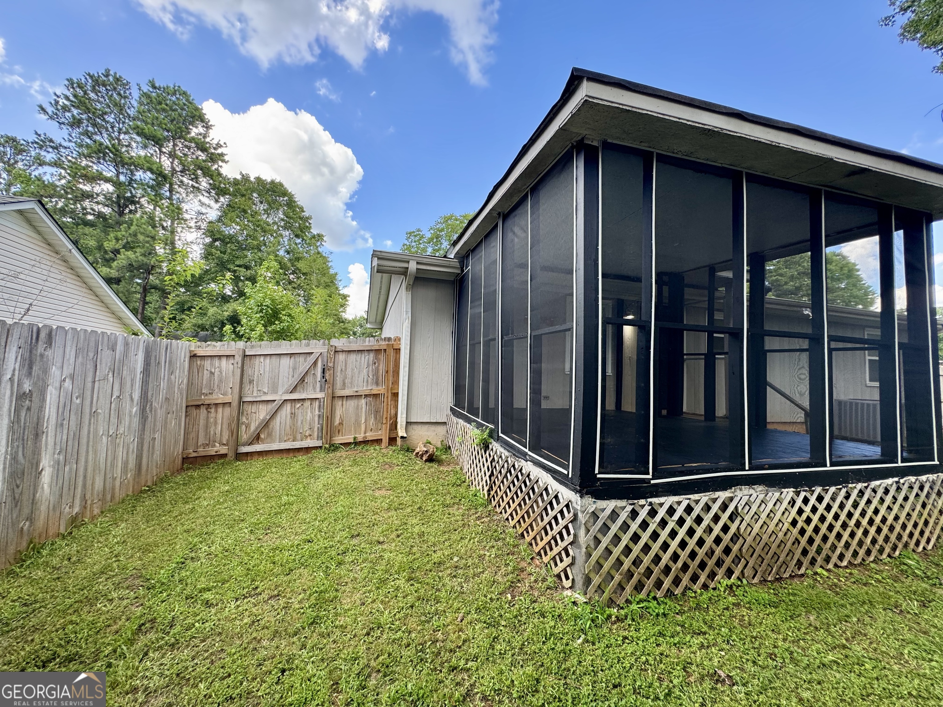 7 Sherwood Loop Property Photo 34