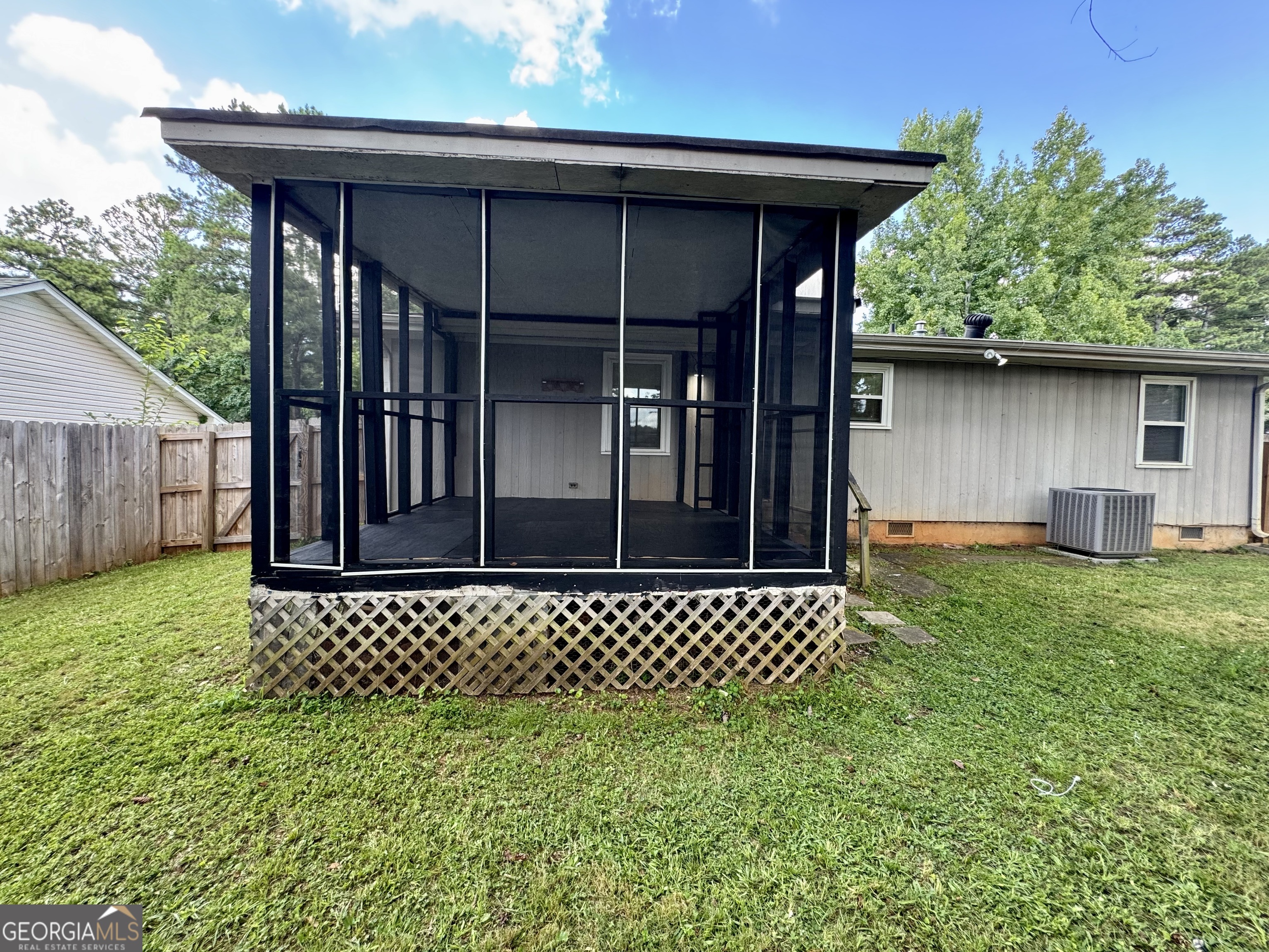 7 Sherwood Loop Property Photo 37