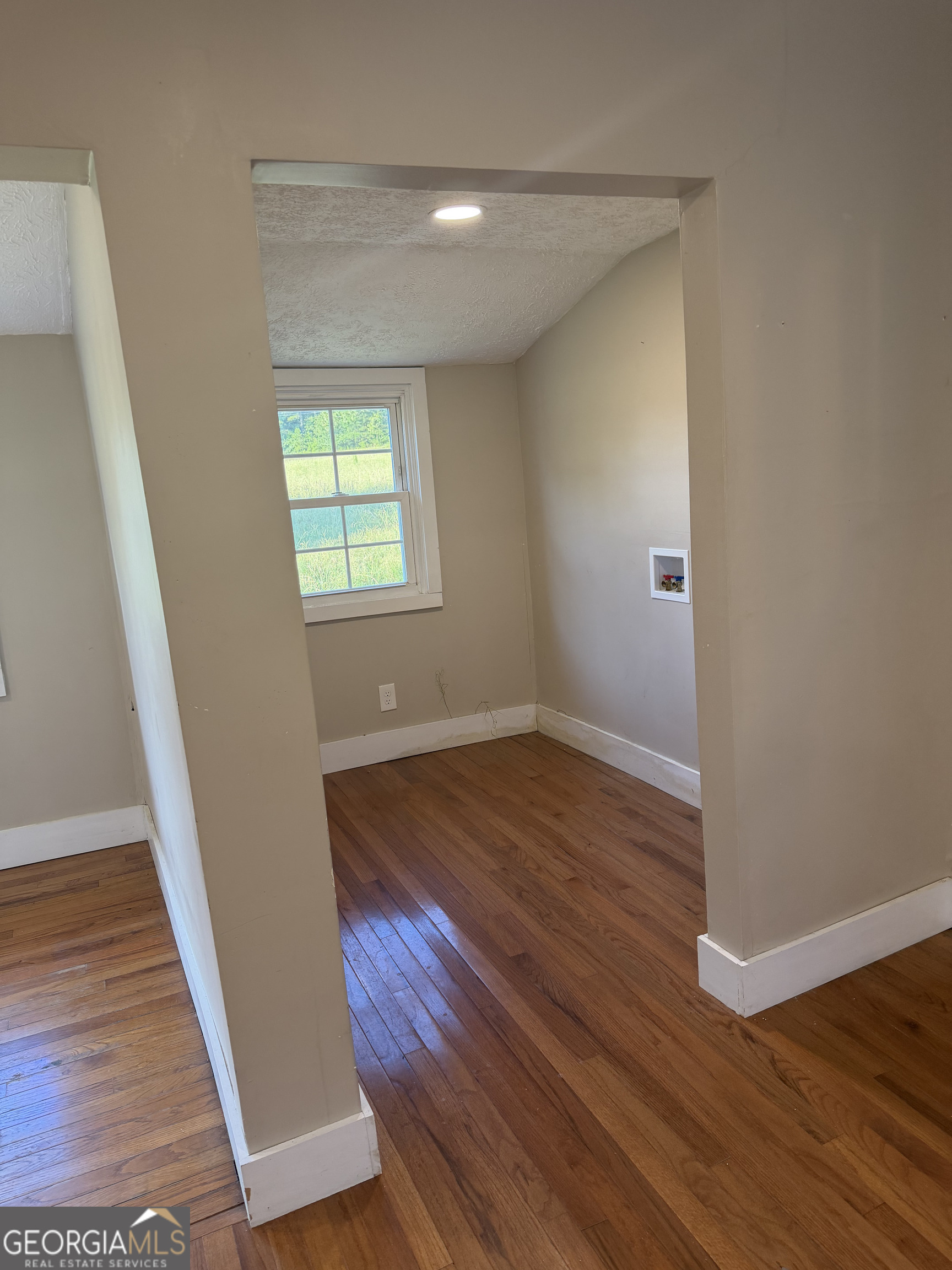 171 Kelley Road Property Photo 11