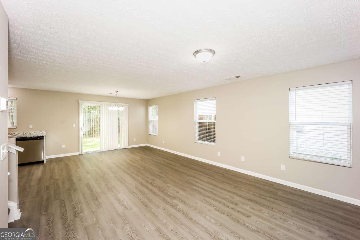 3530 Sable Glen Lane Property Photo 9