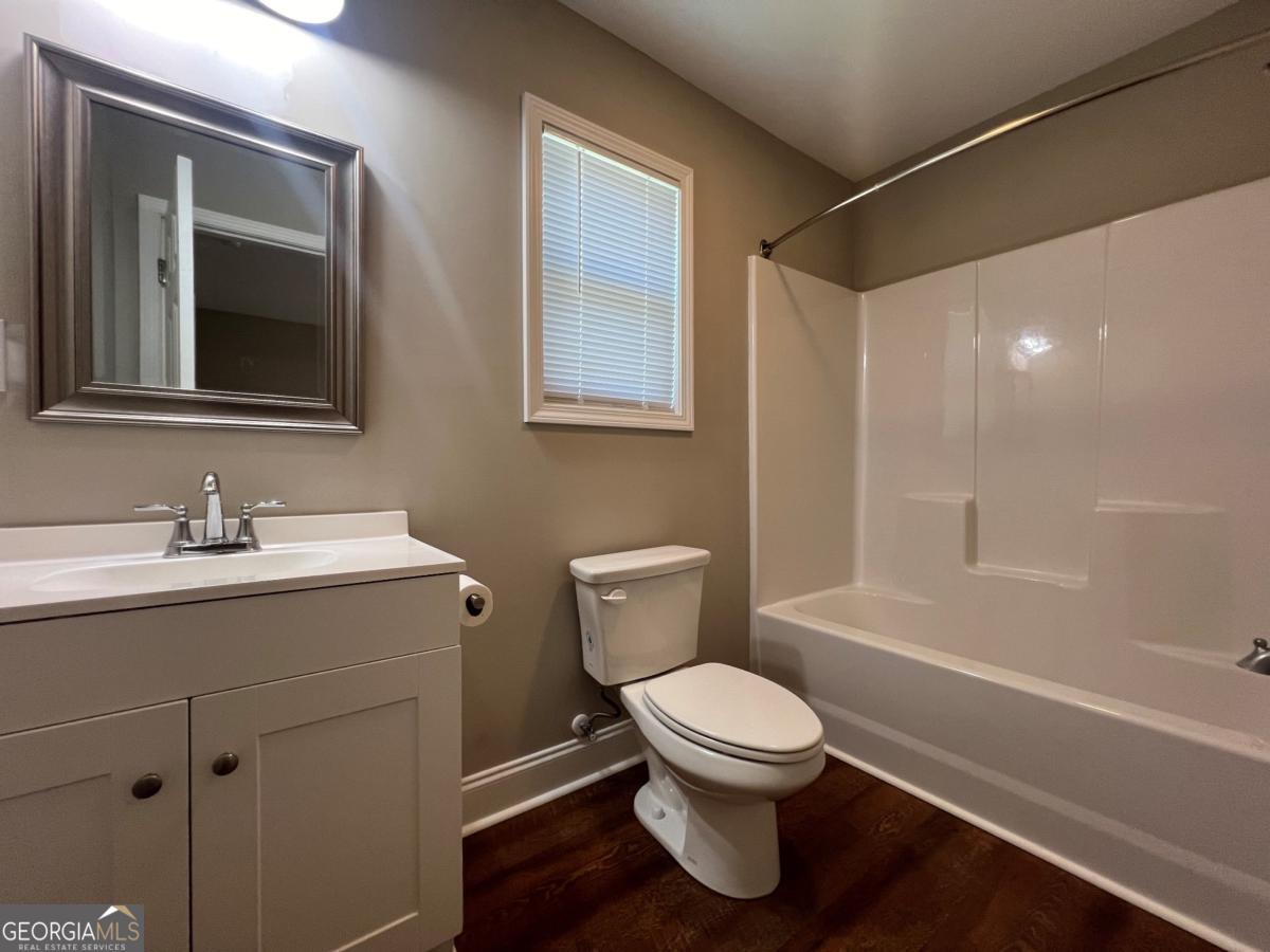 19 Myrtle Drive Property Photo 5