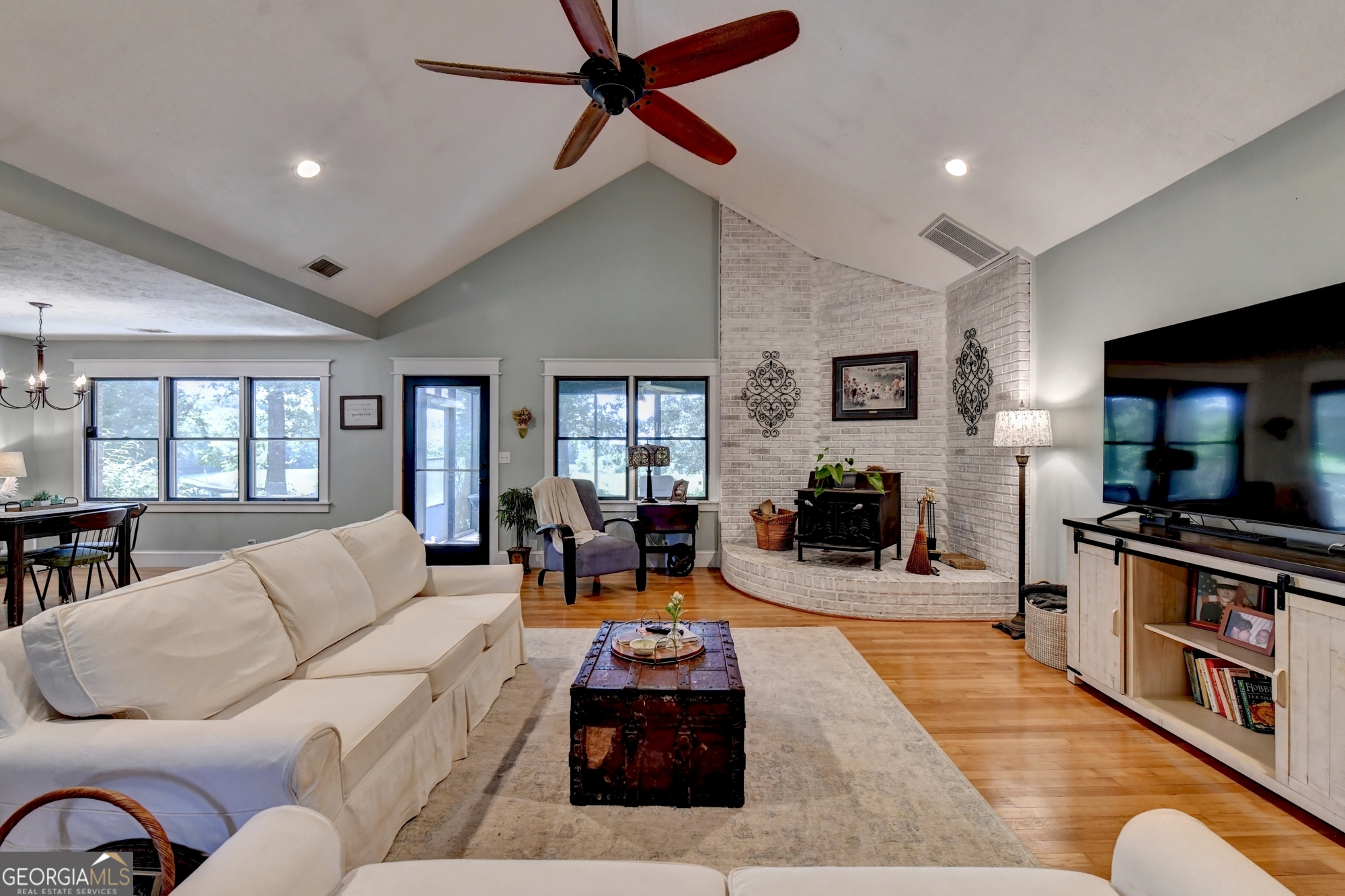 4525 Bold Springs Road Property Photo 22