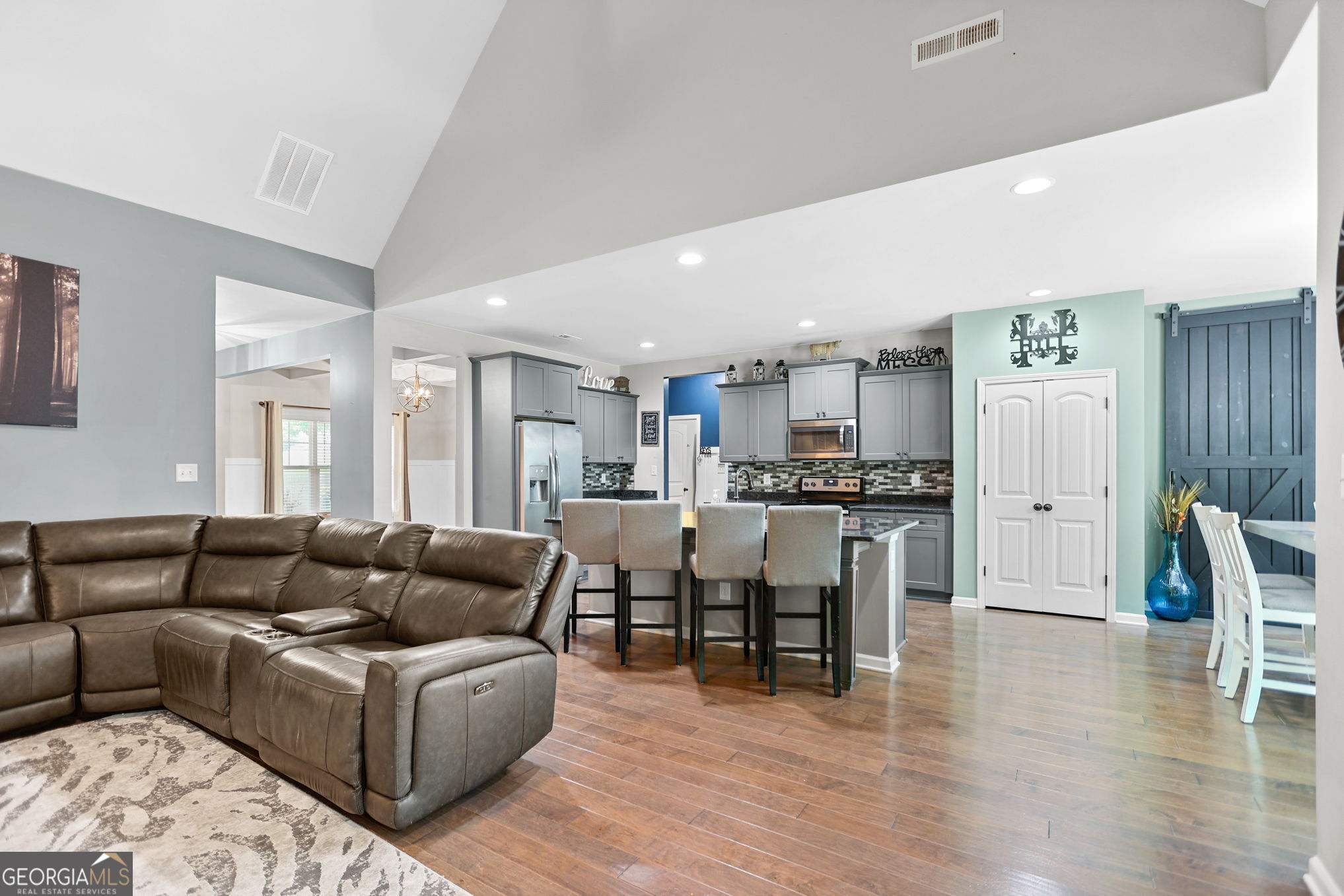 9 Couch Court Property Photo 12
