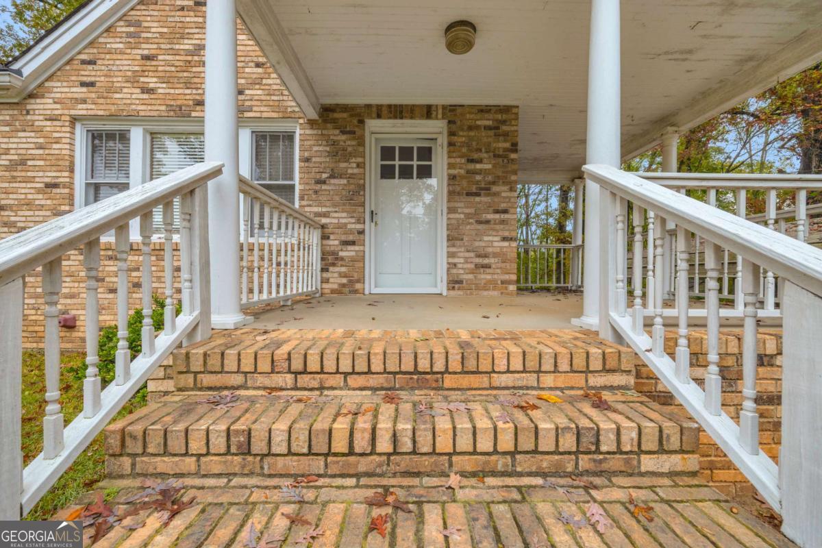 625 Ila Road Property Photo 9