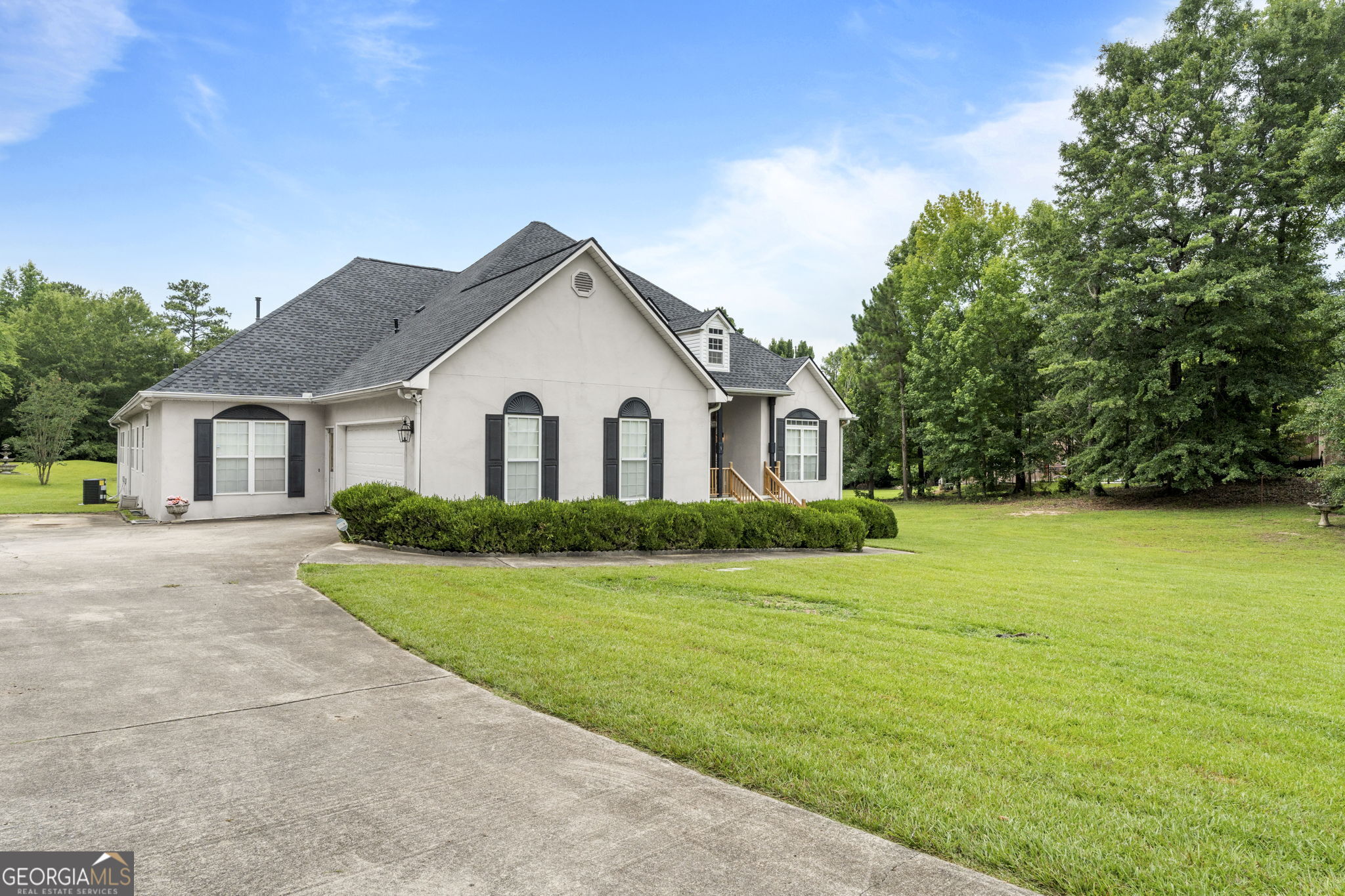 133 Gates Road Property Photo 4