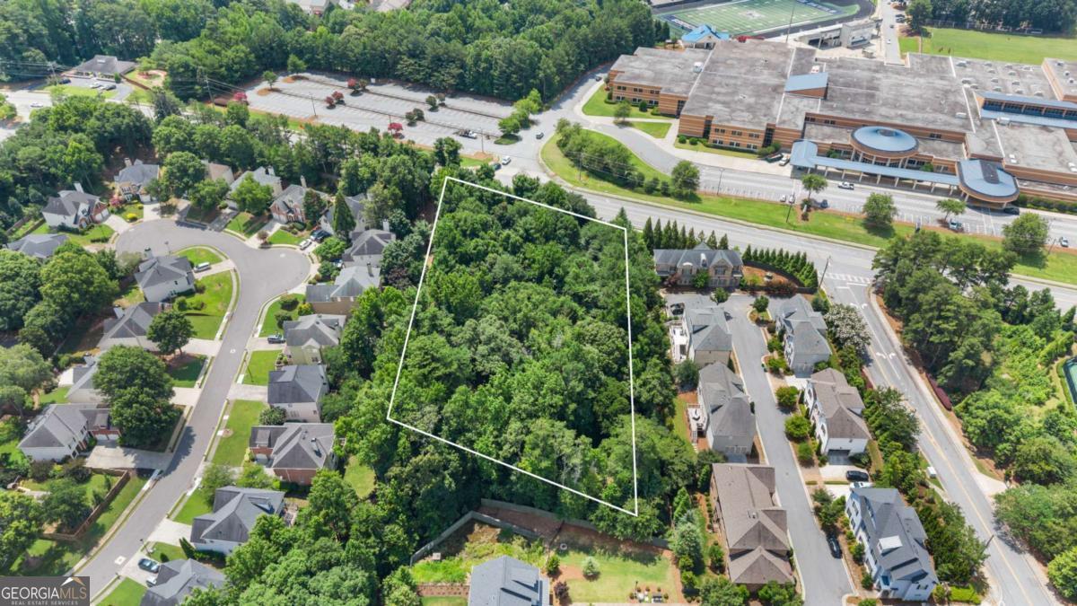5277 Spalding Drive Property Photo 1