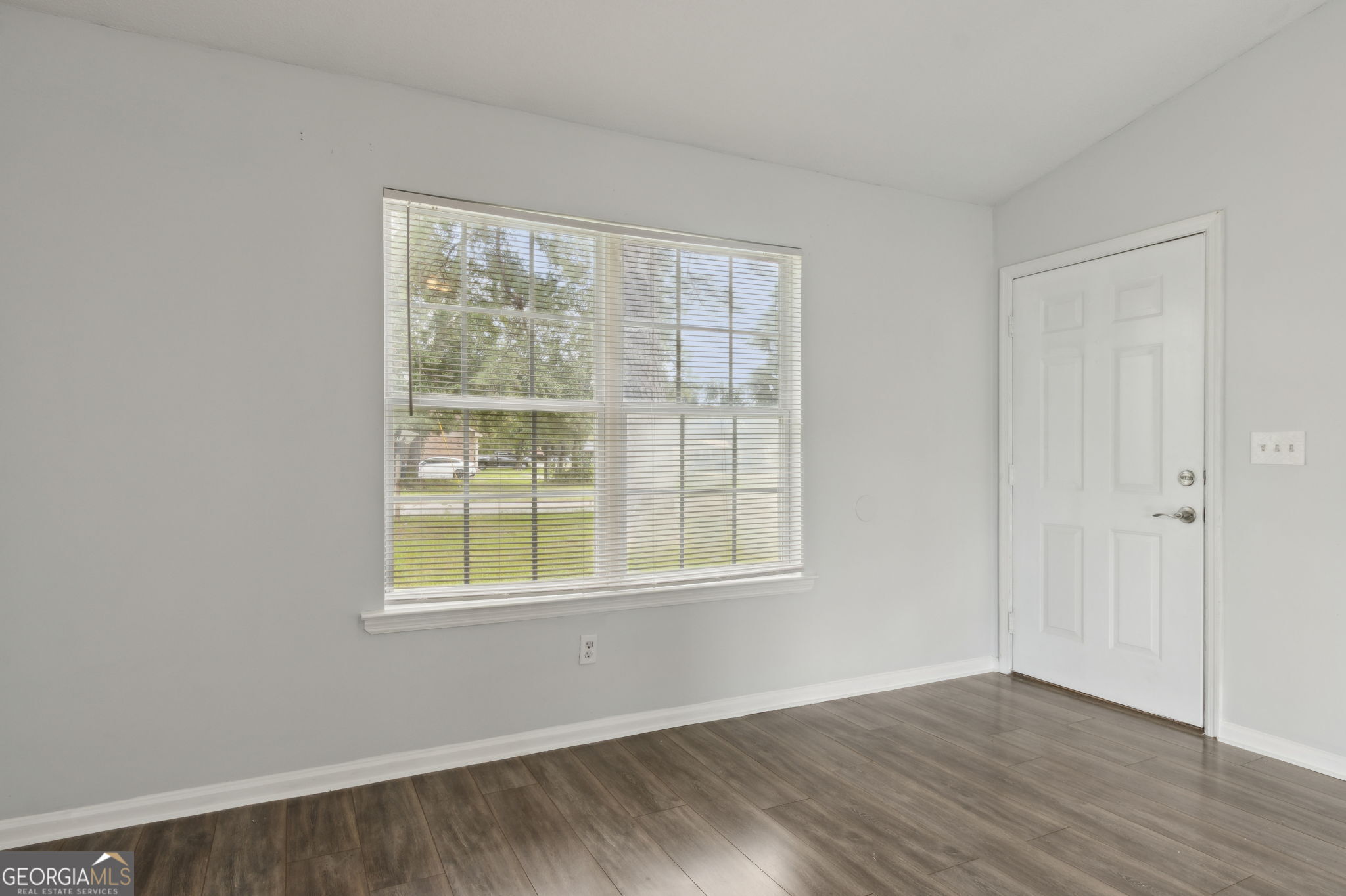 145 Maplehurst Drive Property Photo 4