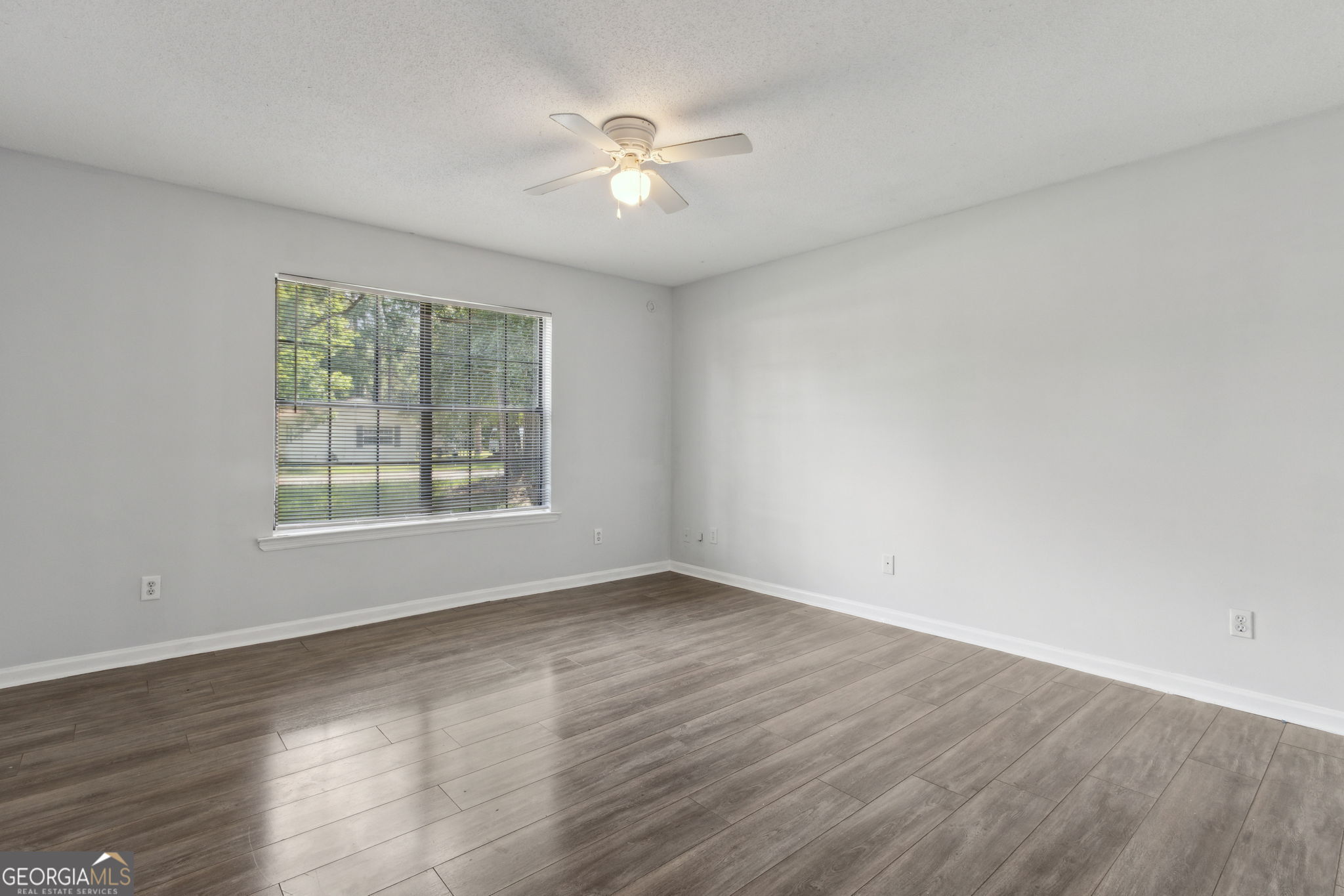 145 Maplehurst Drive Property Photo 21