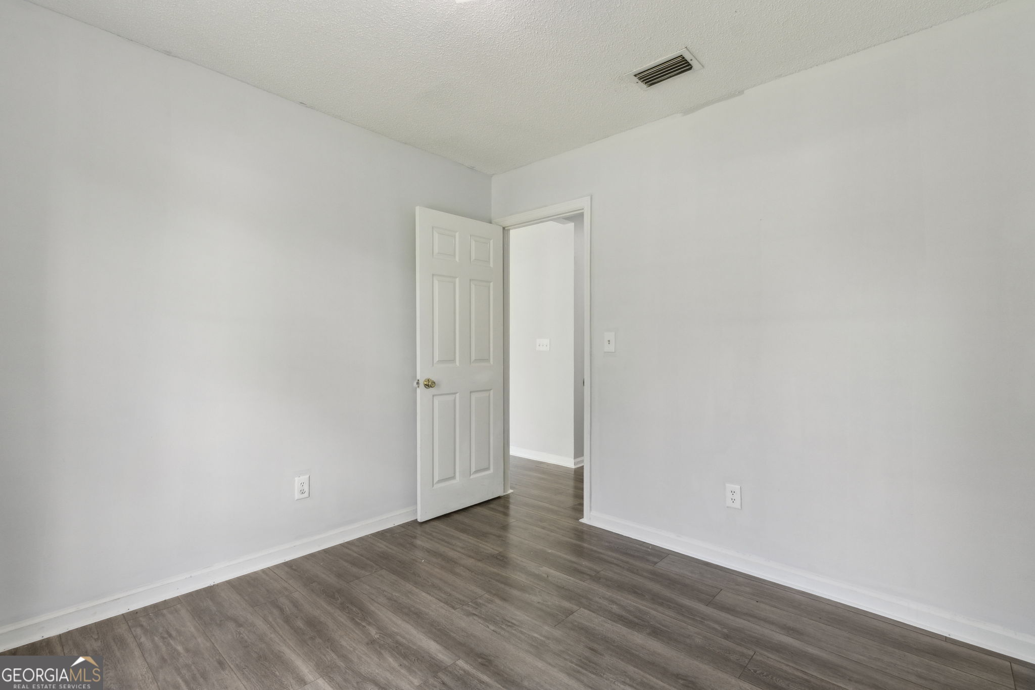 145 Maplehurst Drive Property Photo 32