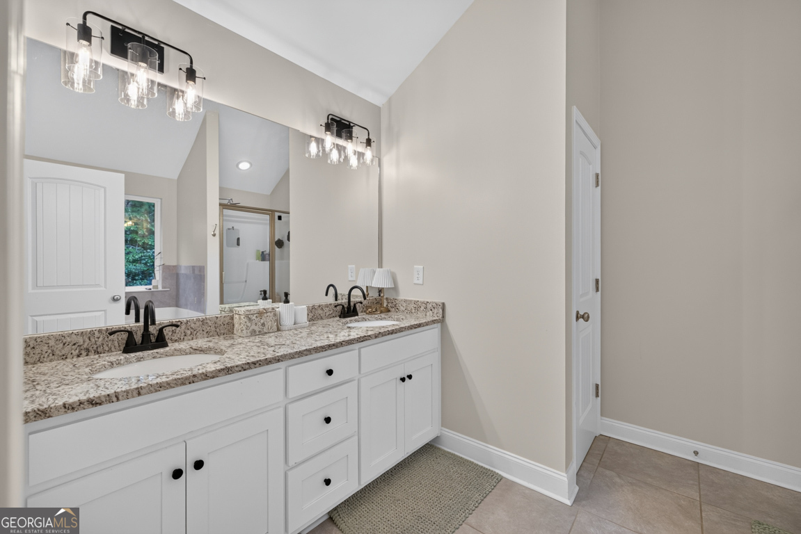 2565 Aaron Court Property Photo 16