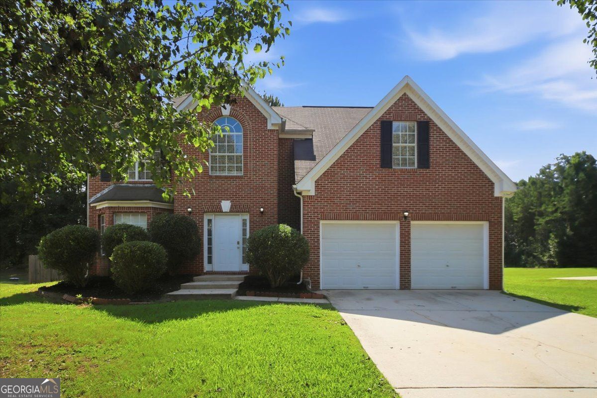 9229 Carnes Crossing Circle Property Photo 1