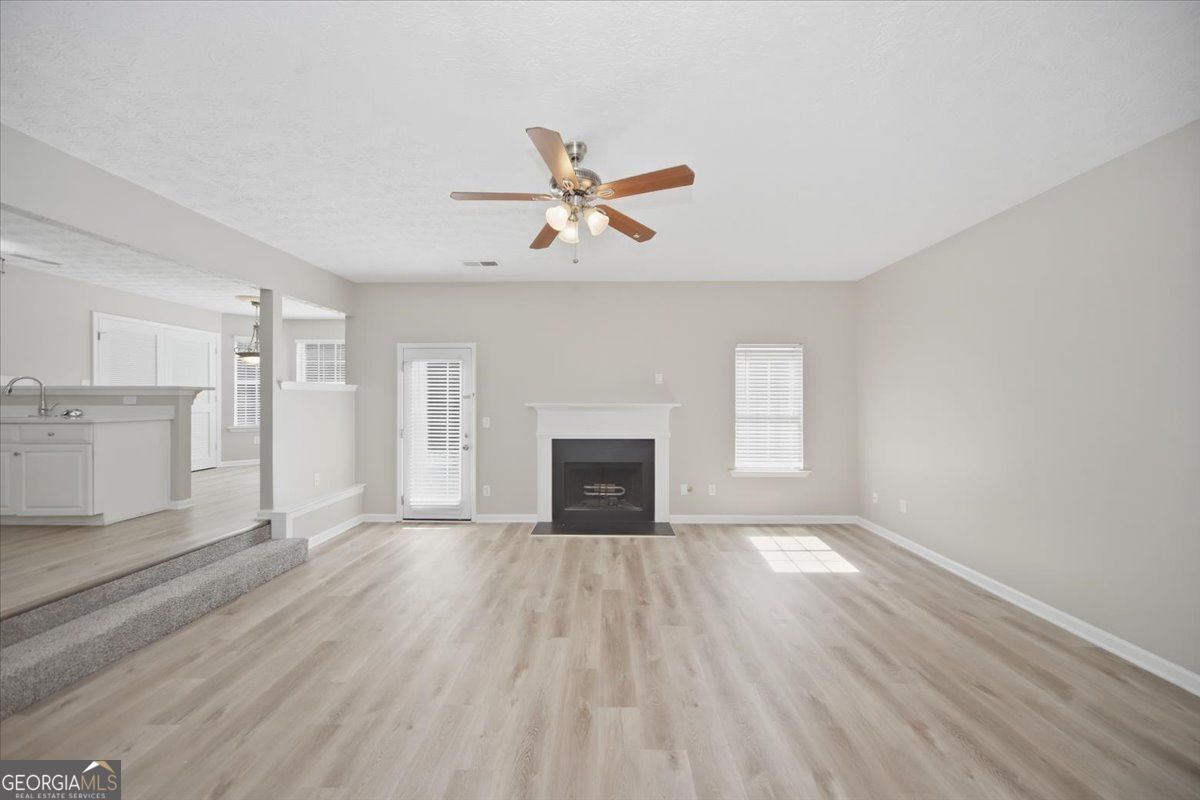 9229 Carnes Crossing Circle Property Photo 11
