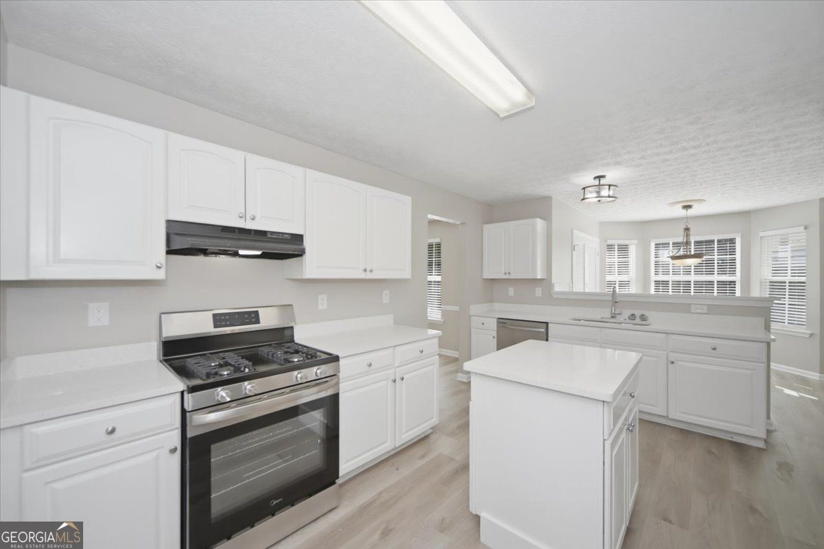 9229 Carnes Crossing Circle Property Photo 18