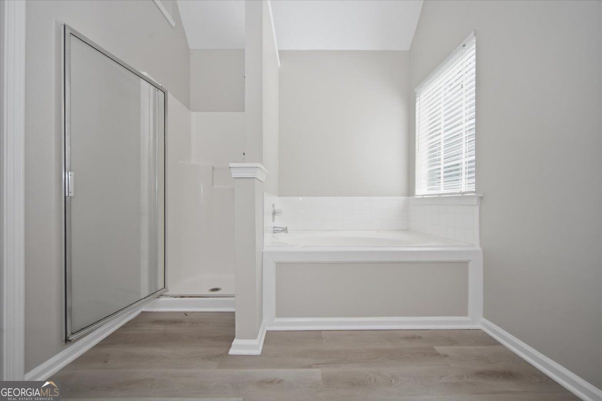 9229 Carnes Crossing Circle Property Photo 28