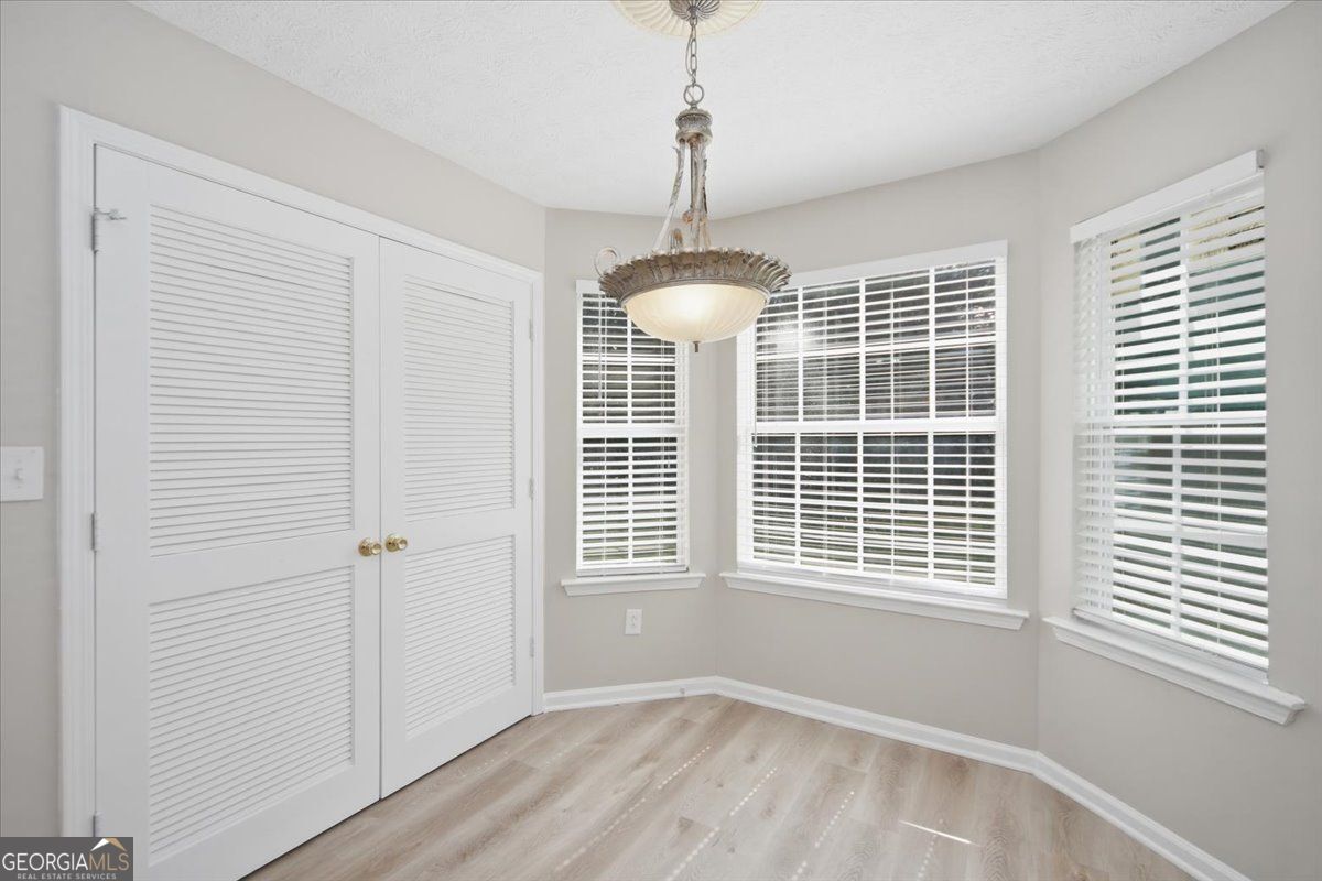 9229 Carnes Crossing Circle Property Photo 29