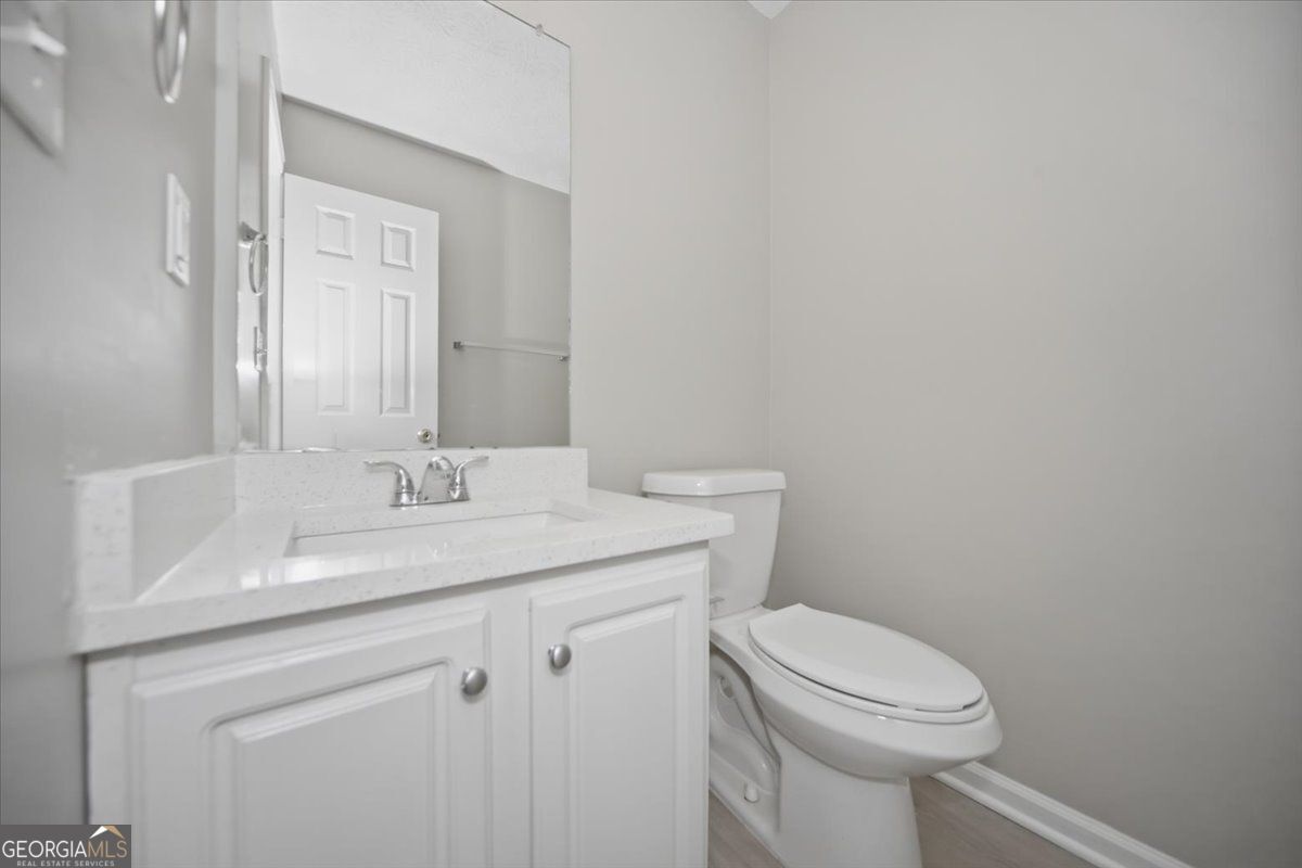 9229 Carnes Crossing Circle Property Photo 37