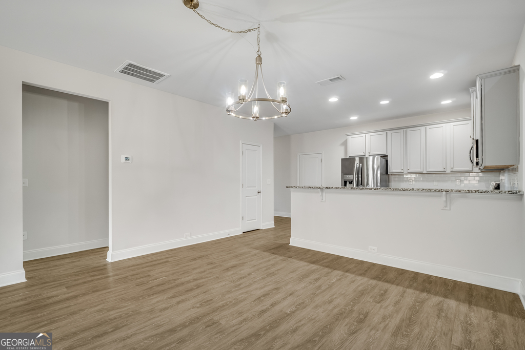 24 Castlemoor Loop Property Photo 7