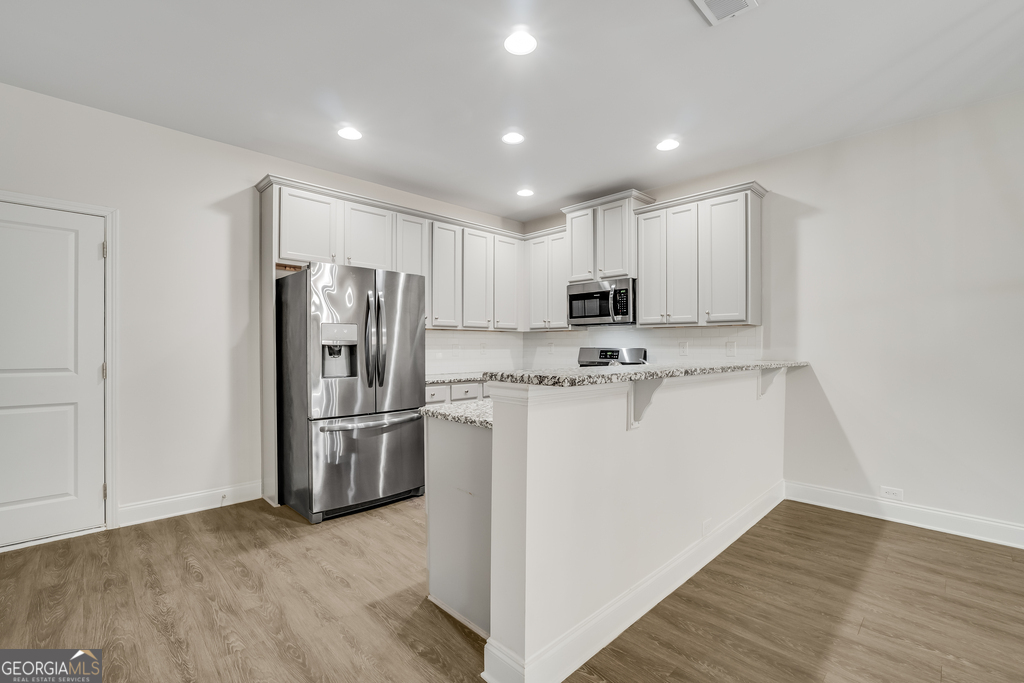 24 Castlemoor Loop Property Photo 8