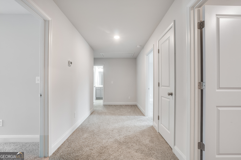 24 Castlemoor Loop Property Photo 18
