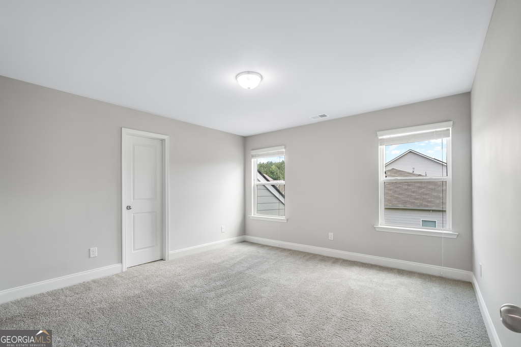 24 Castlemoor Loop Property Photo 25