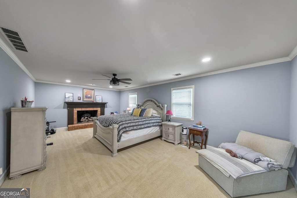 573 N Palisades Circle Se Property Photo 24
