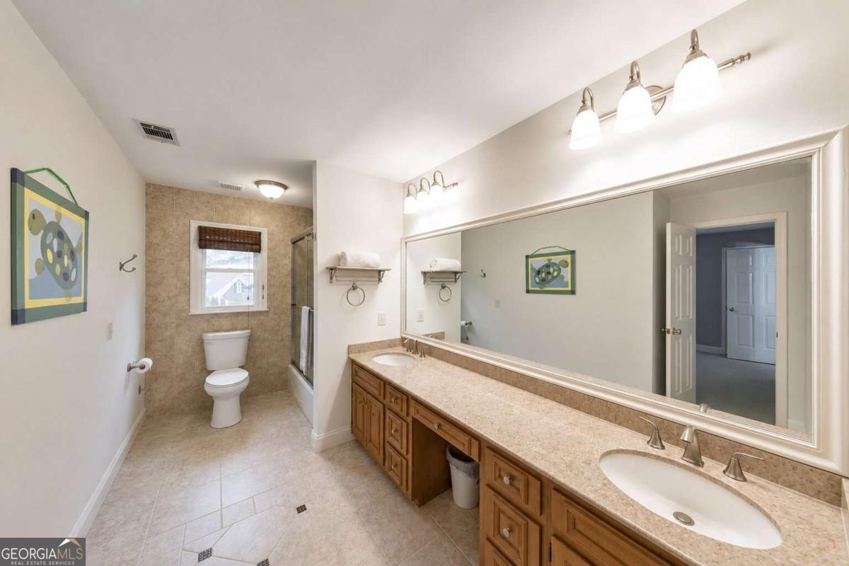 573 N Palisades Circle Se Property Photo 35