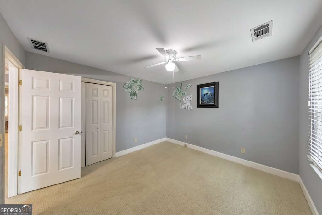573 N Palisades Circle Se Property Photo 36
