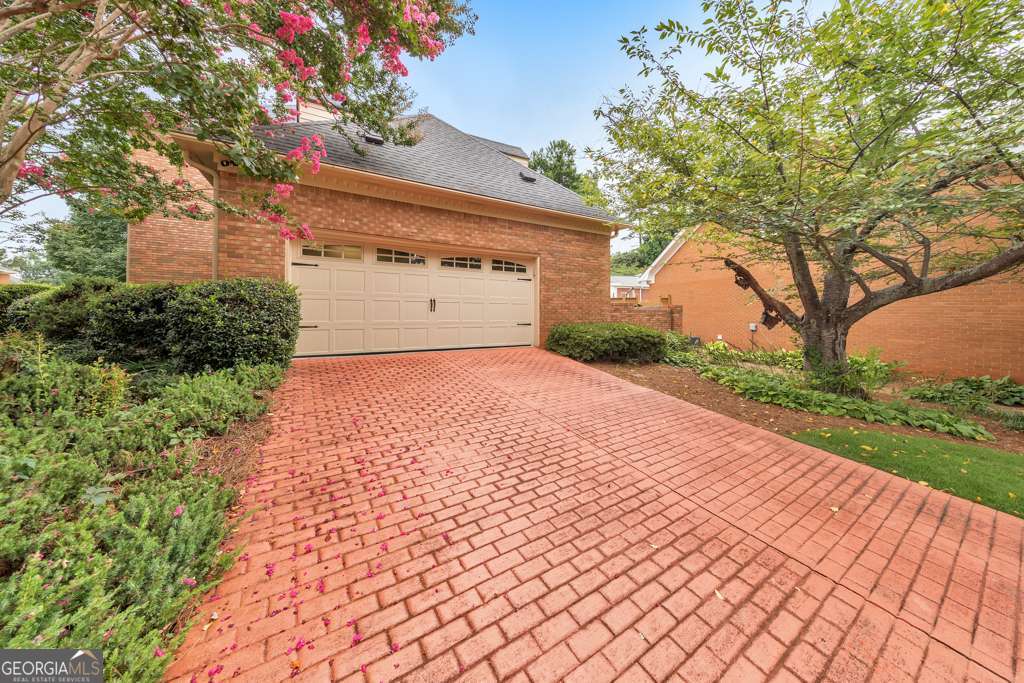 573 N Palisades Circle Se Property Photo 45