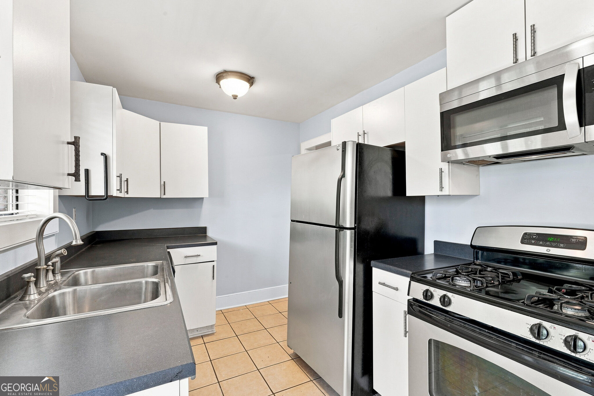 1466 E Rock Springs Road Ne Property Photo 4