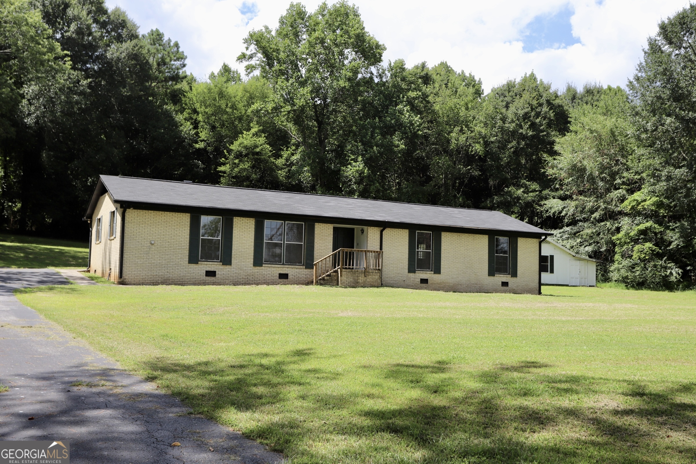145 Scoggins Trail Property Photo 3