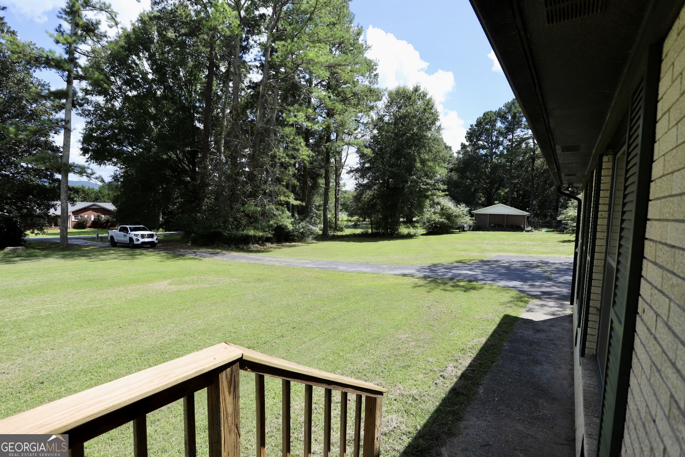 145 Scoggins Trail Property Photo 13