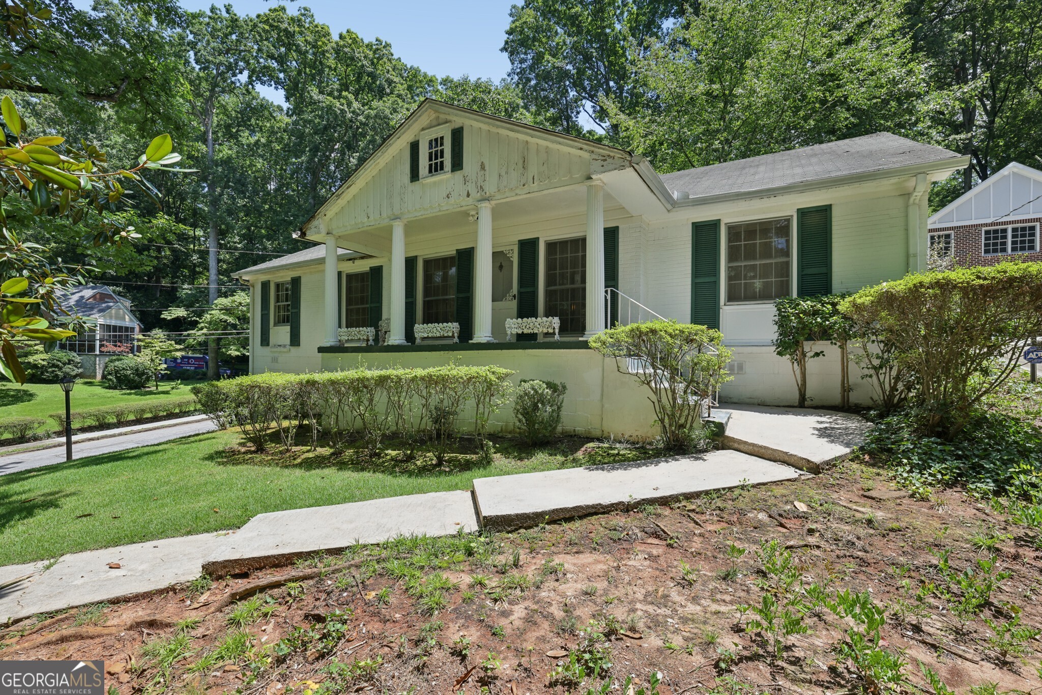 1693 E Clifton Road Ne Property Photo 1