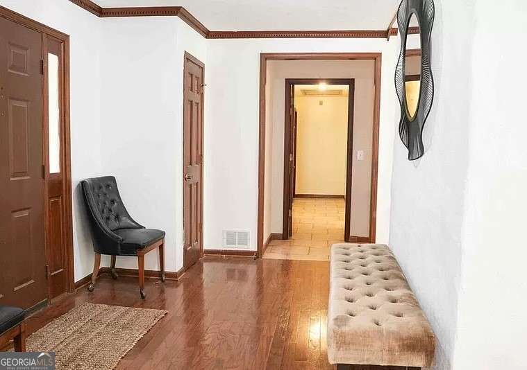 5262 Kurt Lane Sw Property Photo 2