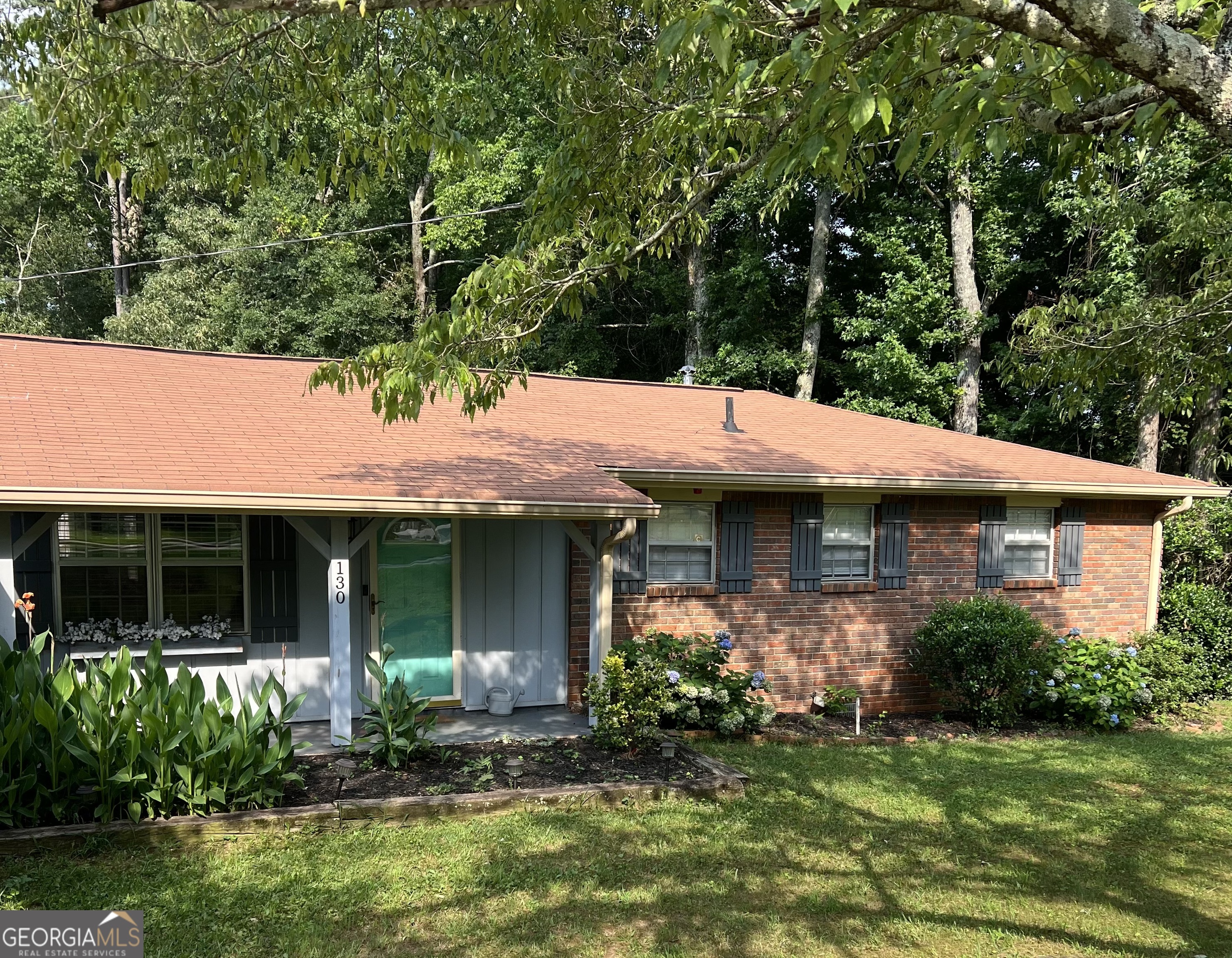 130 Shaw Drive Property Photo 1