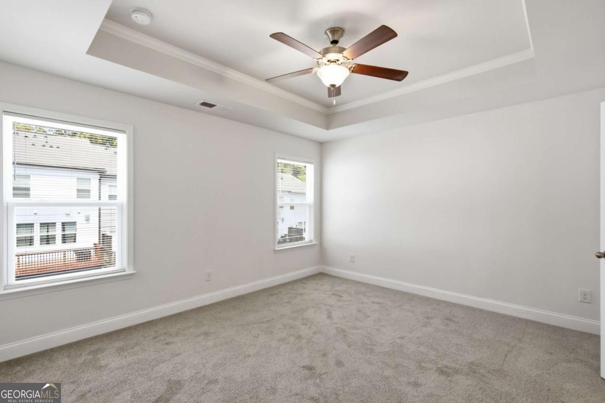 1611 Falcon Crest Way Property Photo 18