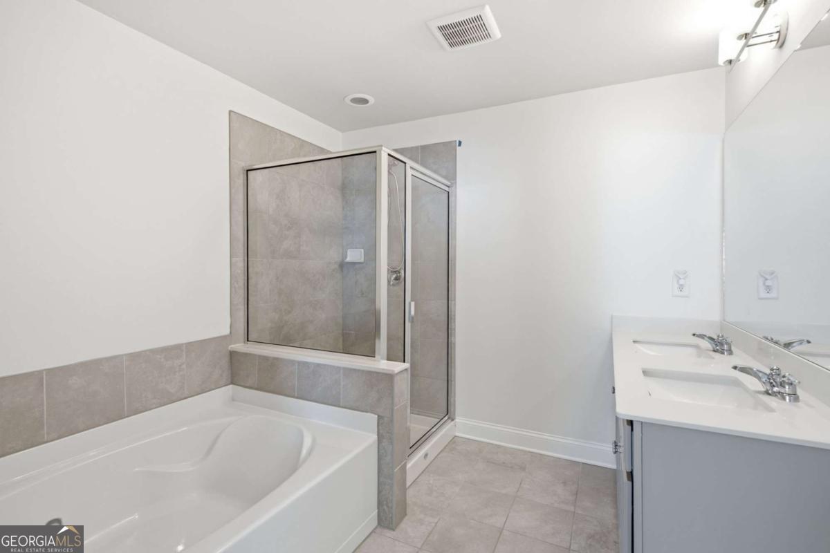 1611 Falcon Crest Way Property Photo 21
