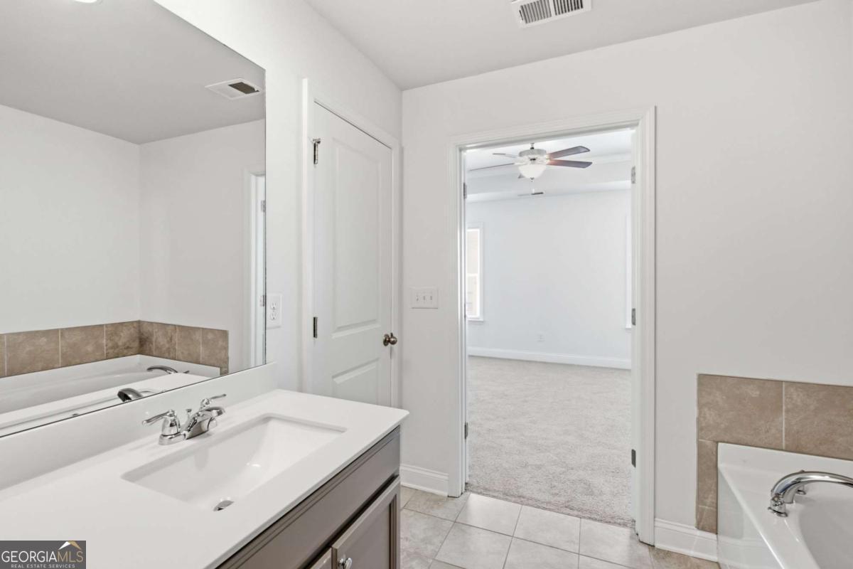 1611 Falcon Crest Way Property Photo 22