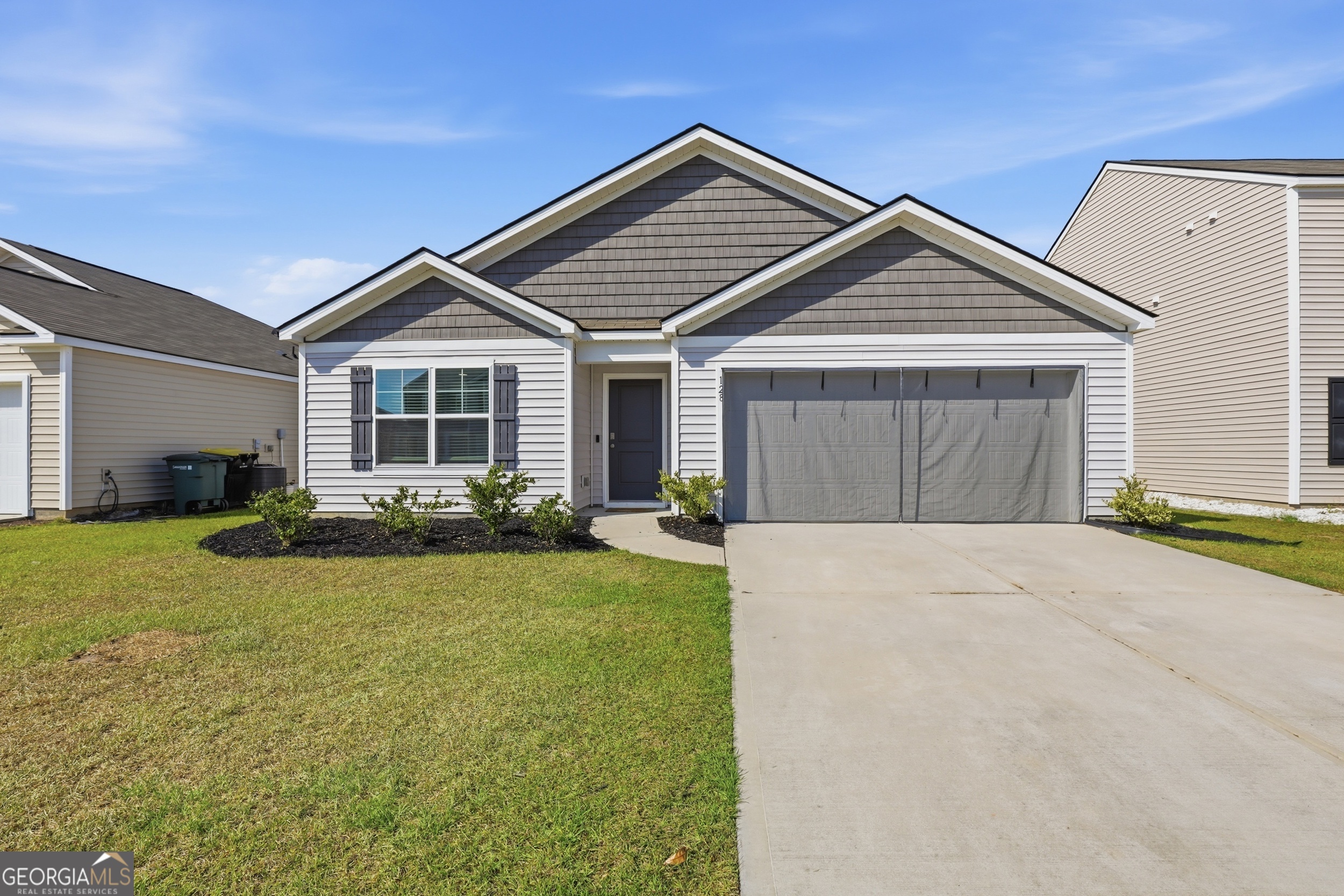 128 Skylark Road Property Photo 1